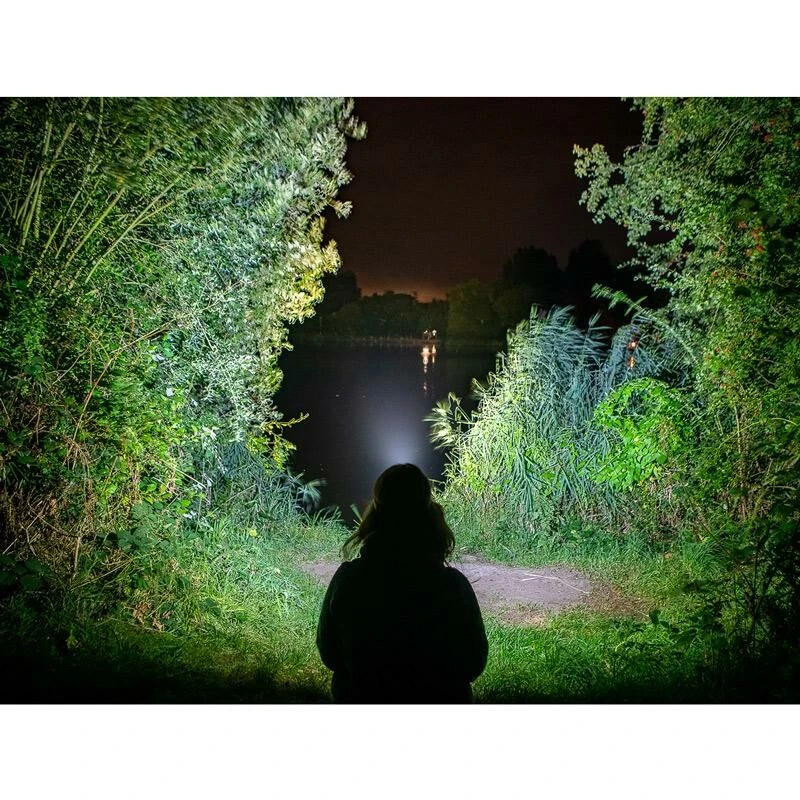 Wolf Cube 200 Powerbeam Headlight With Smart Sensor 2 Wolf Cube 200 Powerbeam Headlight With Smart Sensor - Afbeelding 2