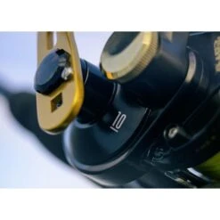 Black Cat Battle Cat Vertical 710 LH Reel -Spro Voor Visgerei Winkel 3730670Black Cat Battle Cat Vertical 710 LH Reel 12